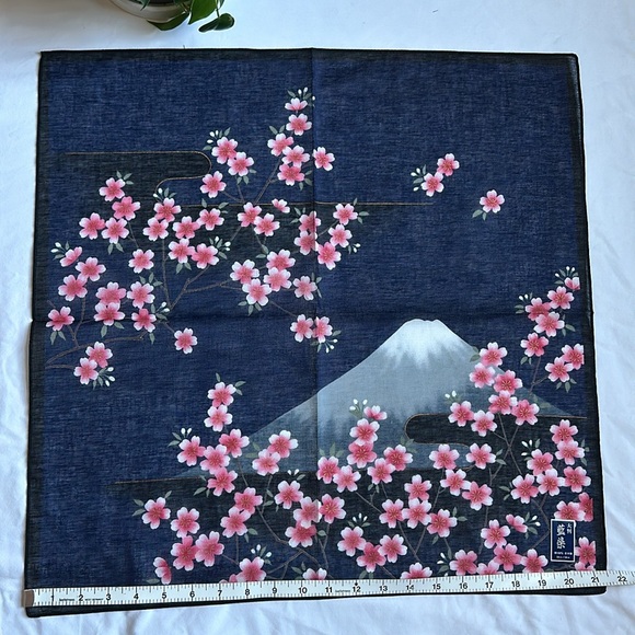 Vintage Japanese Scarf New In Package 22” Scarf - Picture 6 of 8